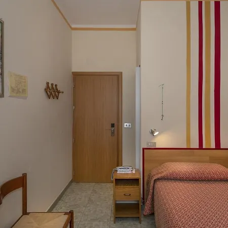 Otel Dolly Viareggio