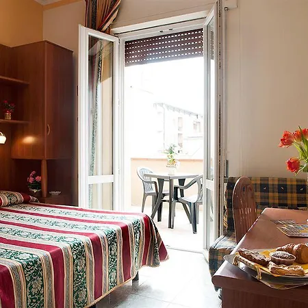 Hotel Dolly 3*