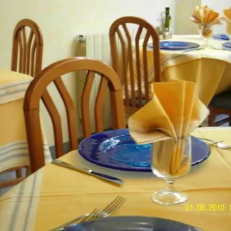 Hotel Dolly 3*
